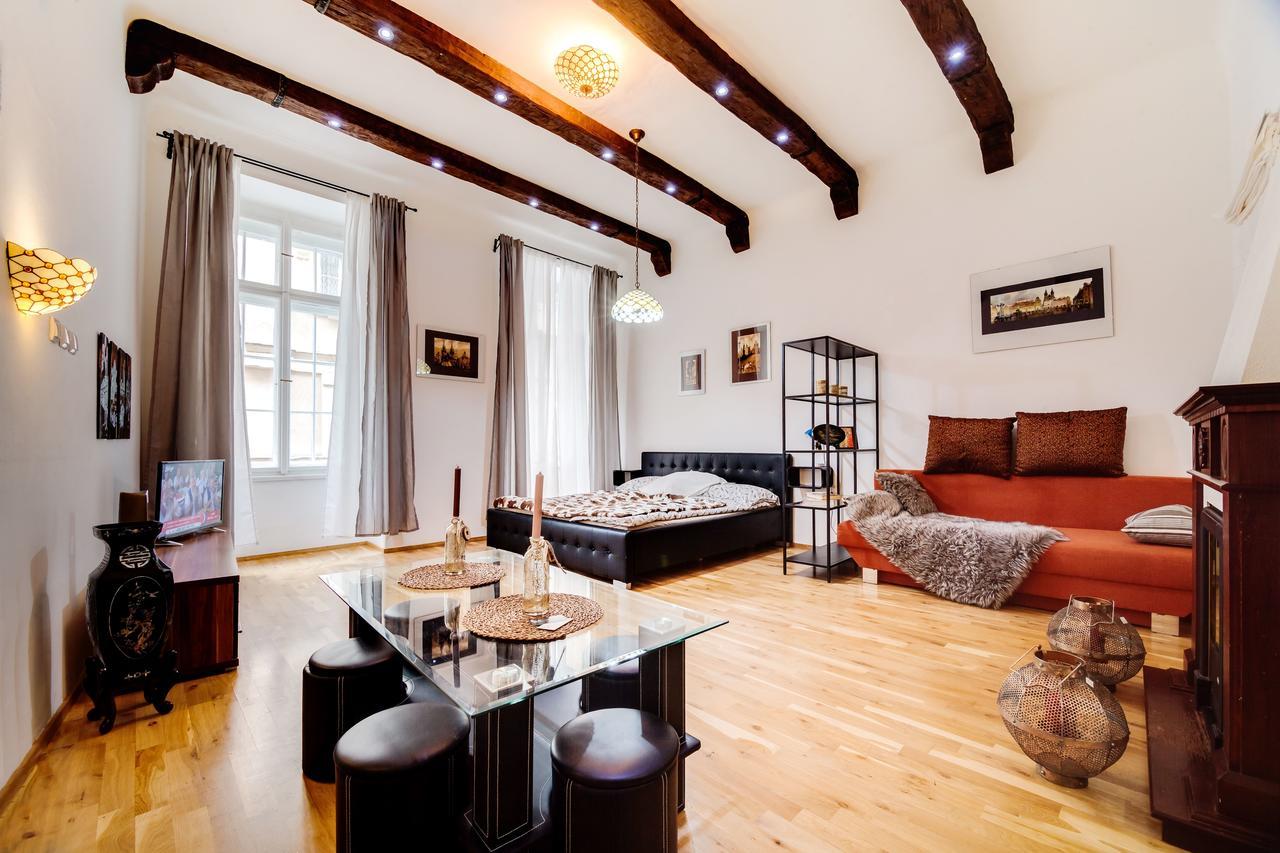 Art Apartments Ruzova Prague Luaran gambar